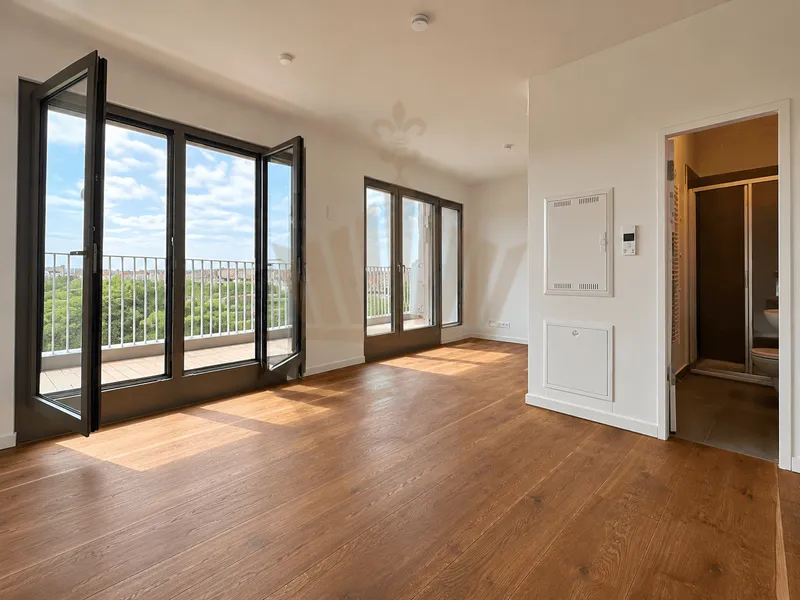 Lichtdurchflutetes 1-Zi Apartment | hochwertige Einbauküche | Balkon | in Berlin-Mitte Nordbahnhof — photo 1